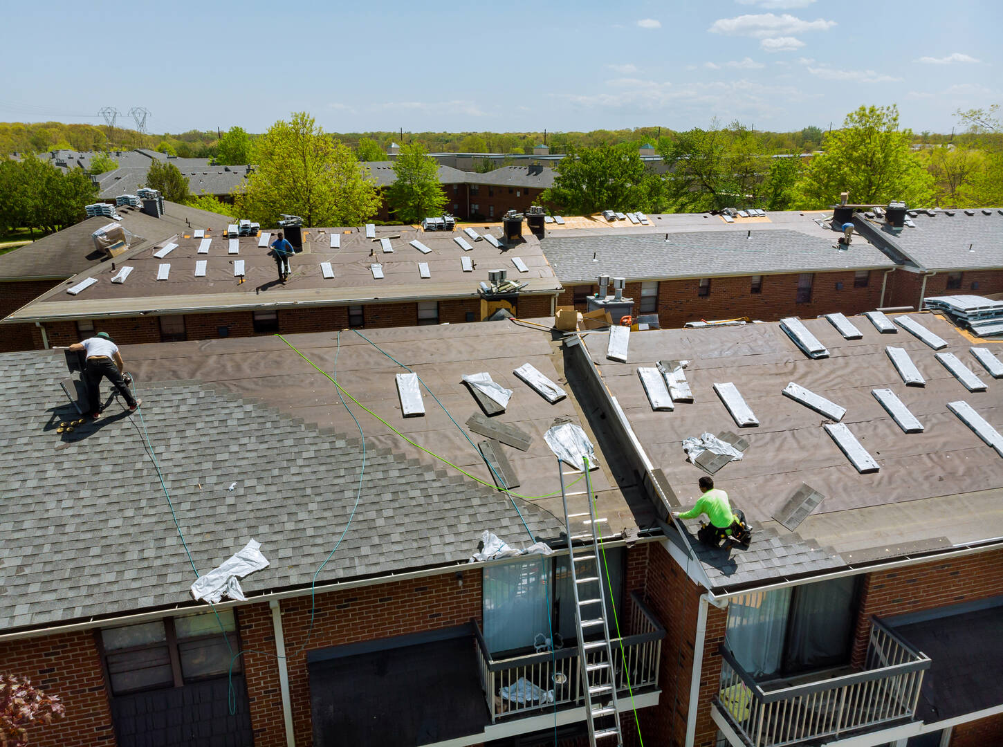 Bauer Roofing Siding Windows & Doors Inc.